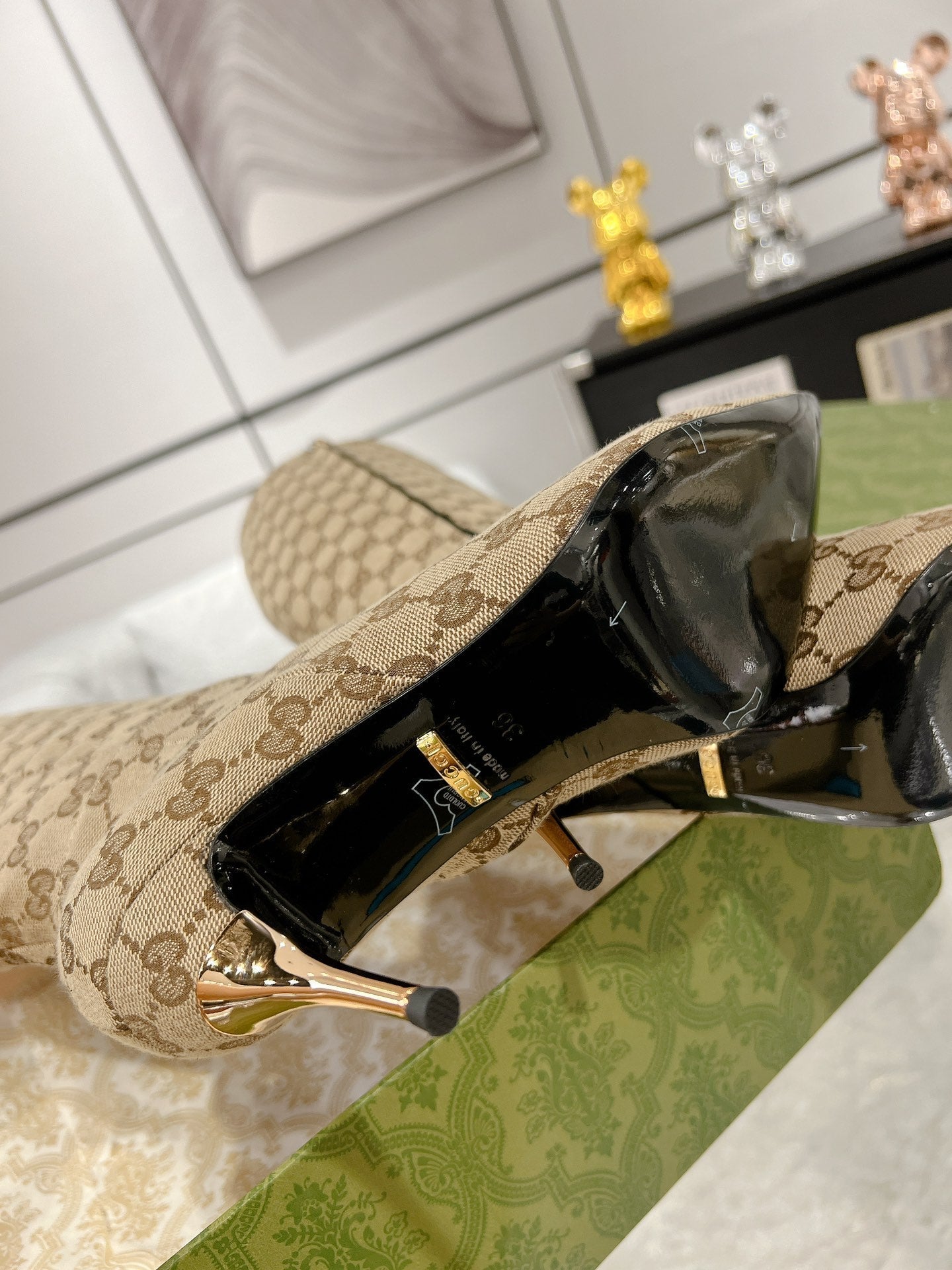 Women’s High-Heel Boots